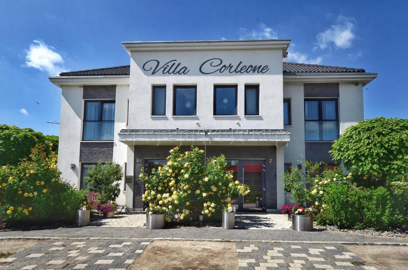 Villa Corleone Kąty Wrocławskie Esterno foto